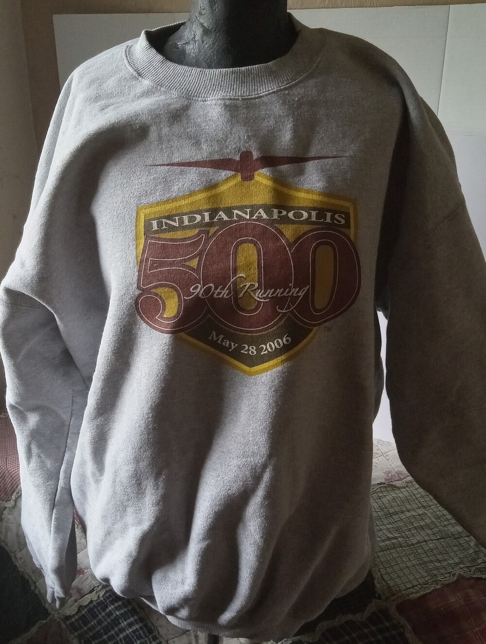 Indianapolis 500 90th Running 2006 Sweatshirt. Xl